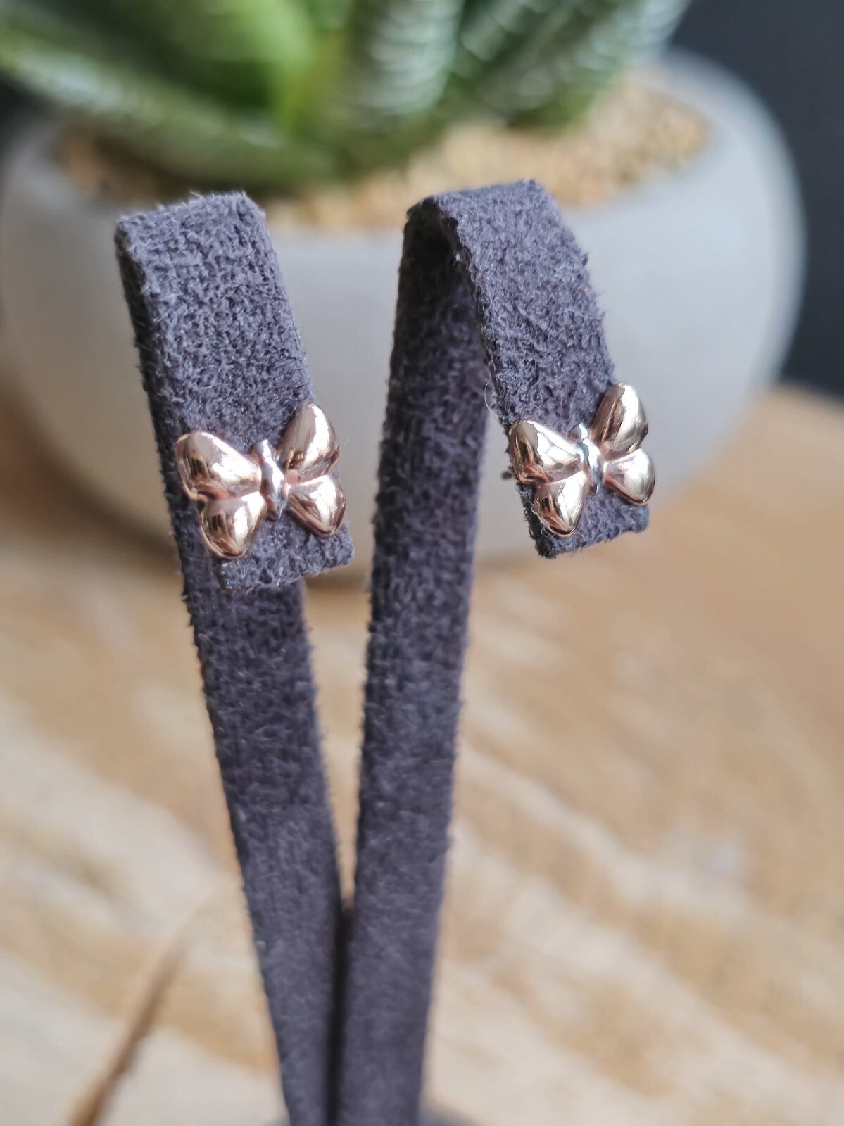 Lovely New 9ct Rose Gold Butterfly Stud Earrings Holiday Summer Kids Cute Gift