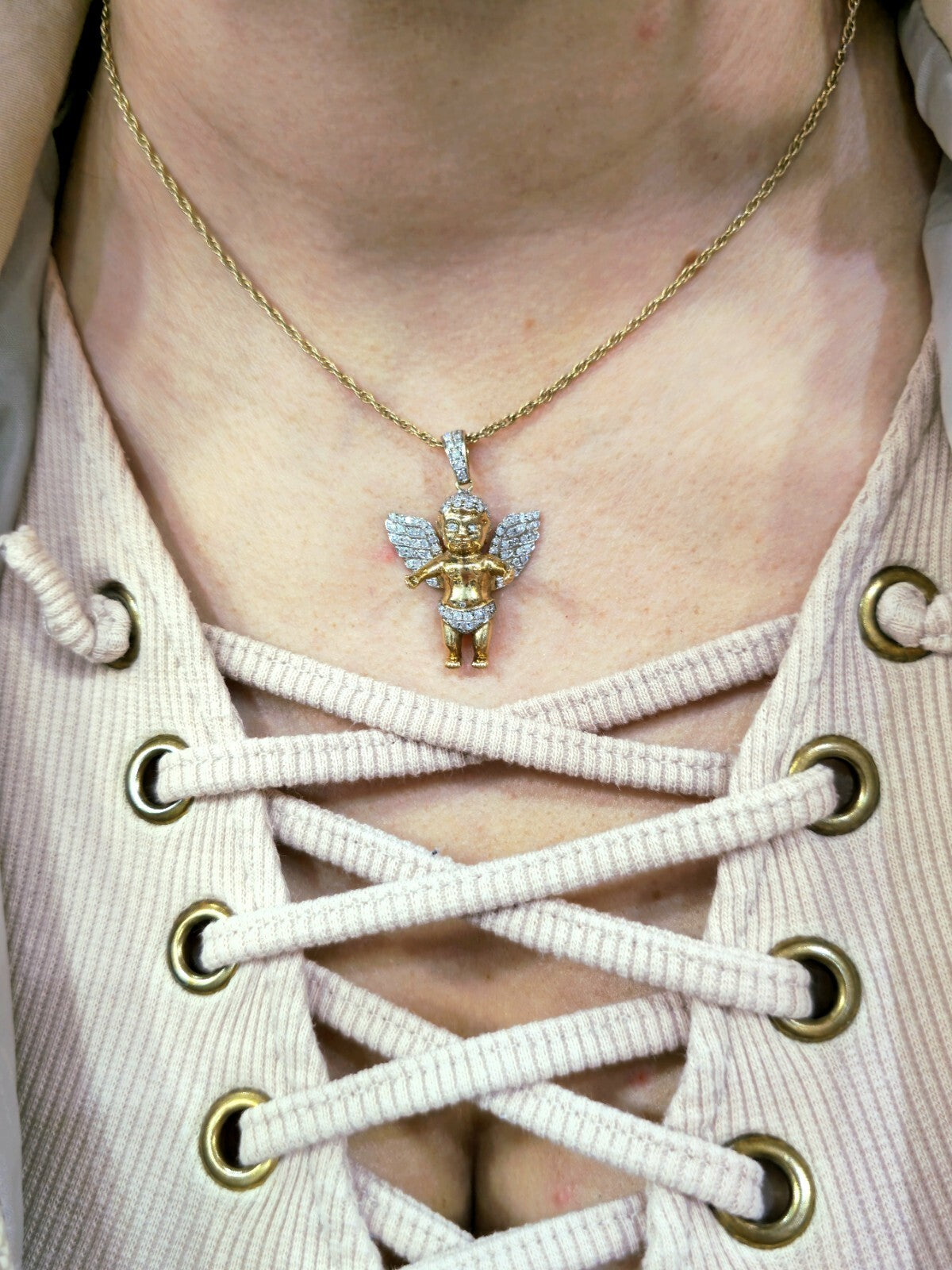 10K YELLOW GOLD PENDANT BABY ANGEL NATURAL DIAMONDS WINGS CROSS WITH CHAIN 25"