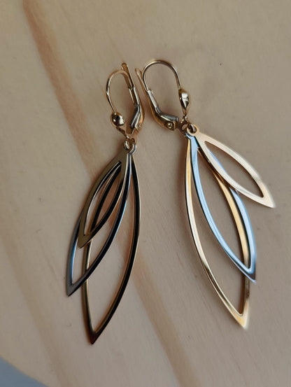 NEW Solid Drop Dangling Earrings 9ct Yellow Gold Leverback Hallmarked Leaf