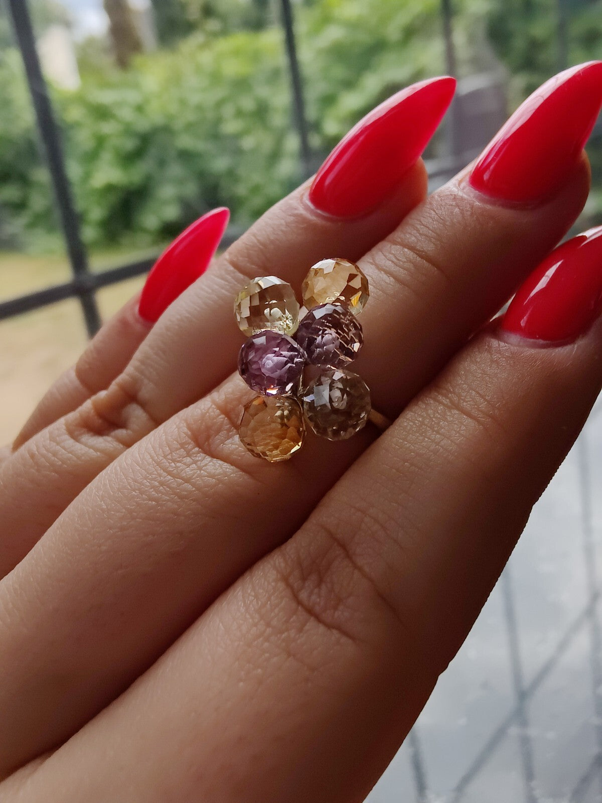 9ct Solid Yellow Gold Dress Ring size K with Citrines and Amethysts Very Unusual