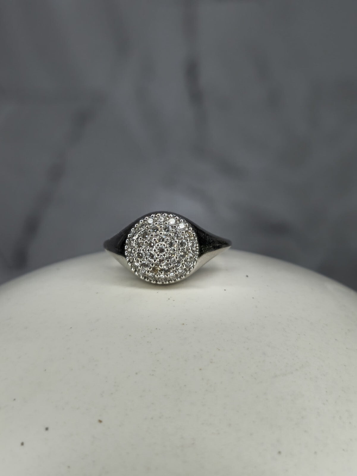 LOVELY Pandora LovePods Pavé Diamond & 18K Yellow Gold Ring size N 6grams