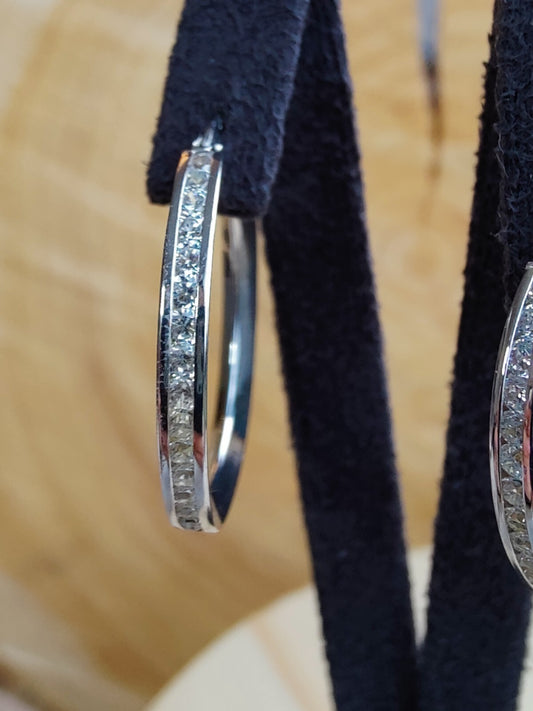 9K White Gold Hoops Cubic Zirconia Earrings 3.0 grams 25mm Hallmarked New CZ