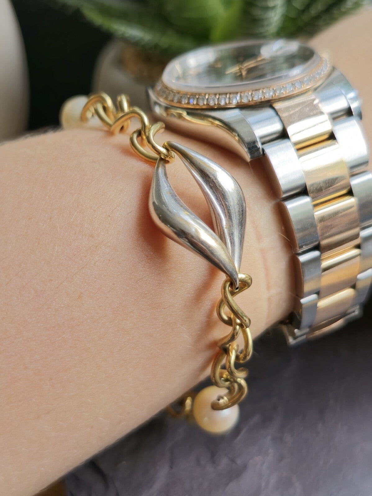 Solid 18k Yellow/White Gold Pearl Bracelet Hollow