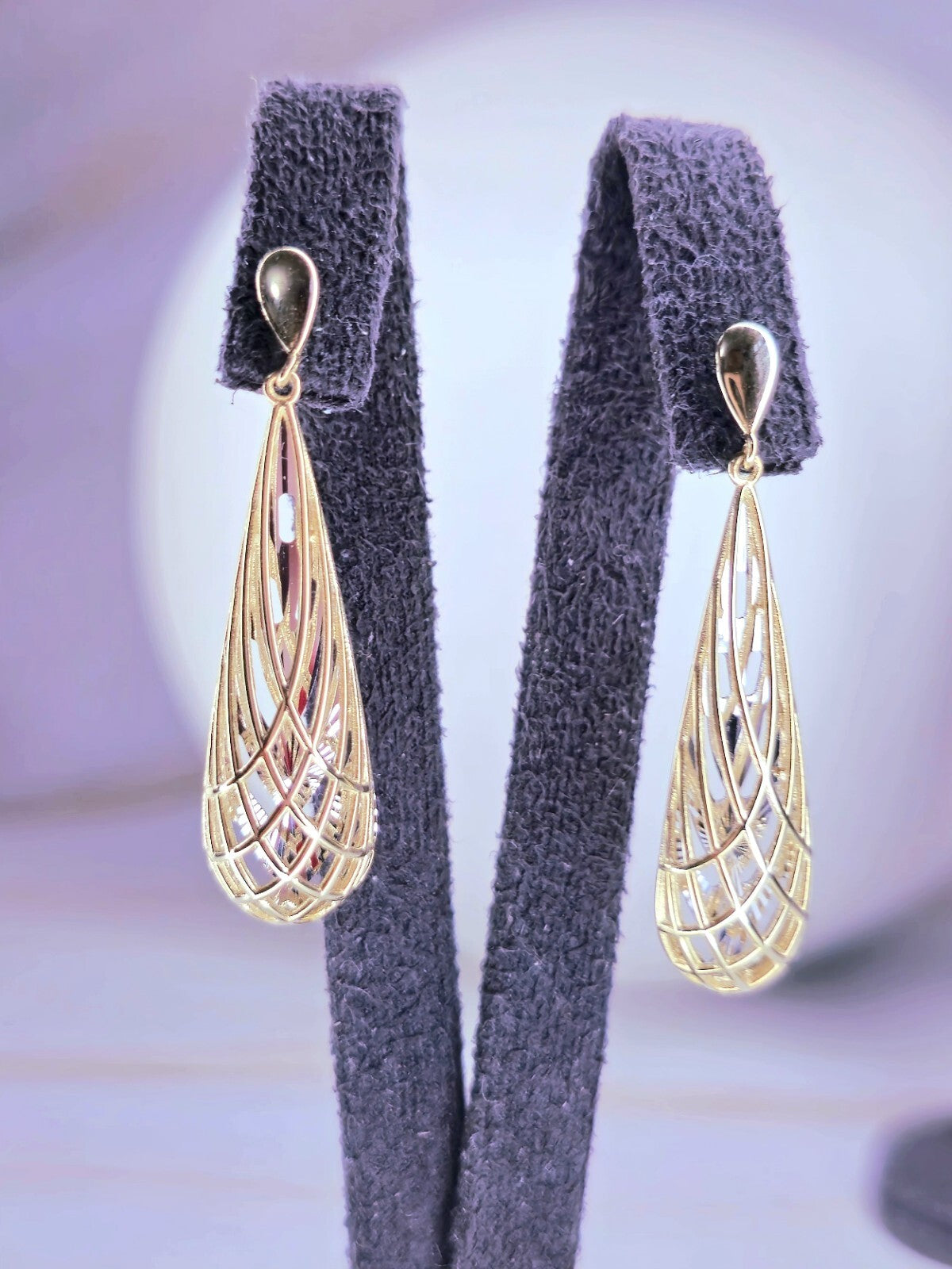 New Solid 9ct Yellow/White Gold Drop Earrings Butterfly Dangling 35mm 3D Pear