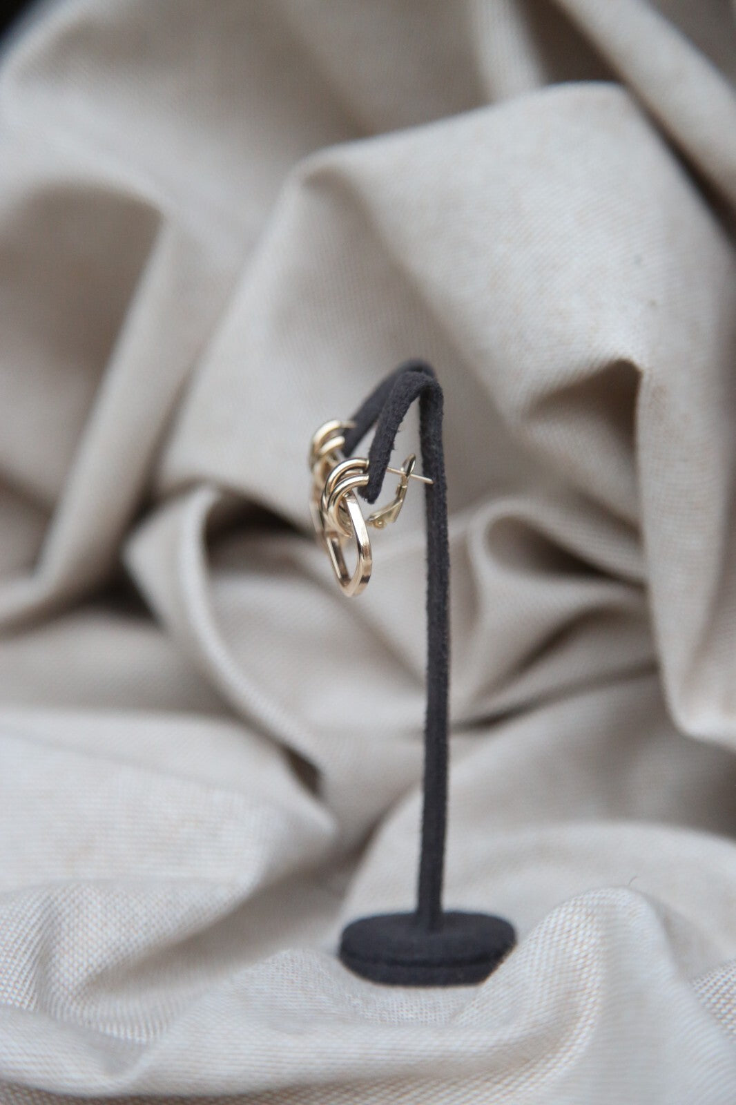 New Solid 9ct Yellow Gold Earrings Studs Knot Omega Clasp Hallmarked