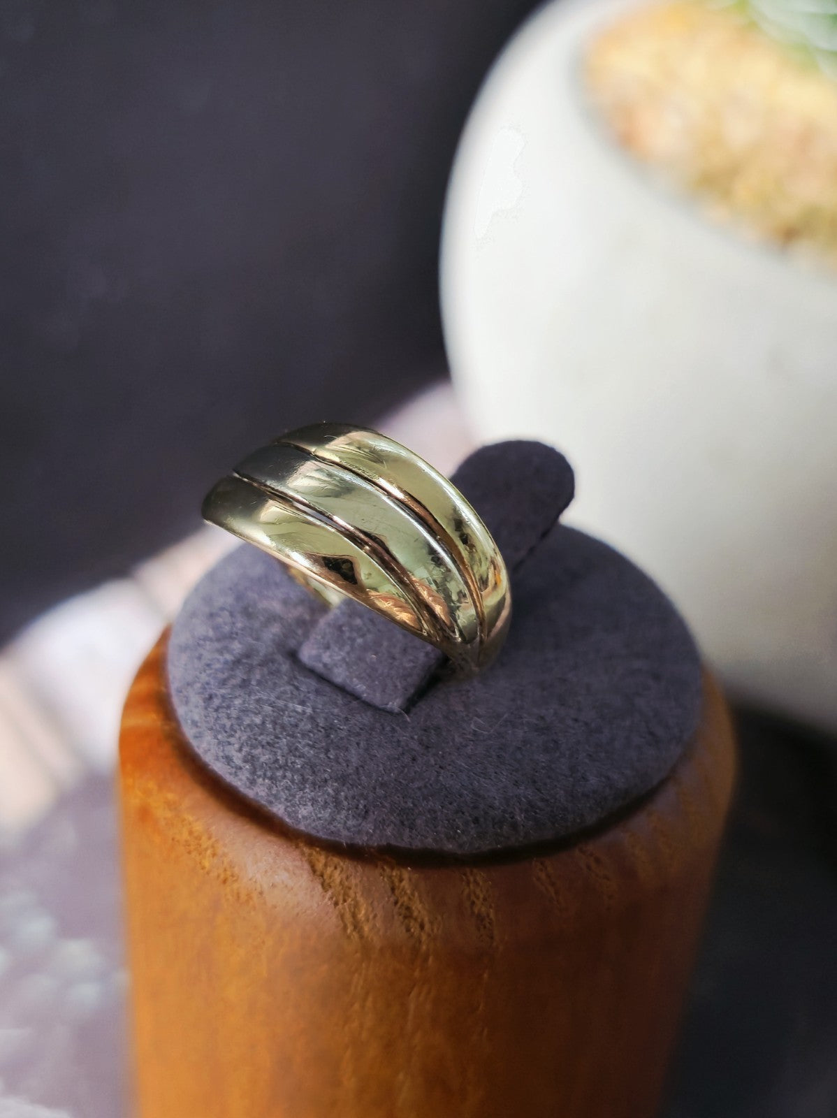 9ct Yellow Gold Ring Trinity Band Size H Pinky Finger Ring 3grams Hallmarked