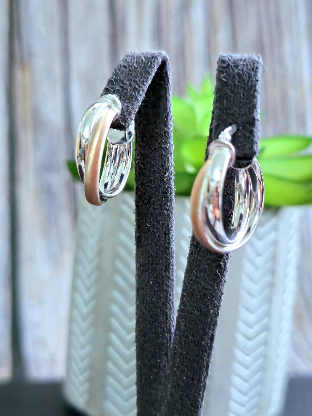 9ct Solid White/Rose Gold Crossed Hoop Earrings 22mm Twist Hoops Matt/Shiny