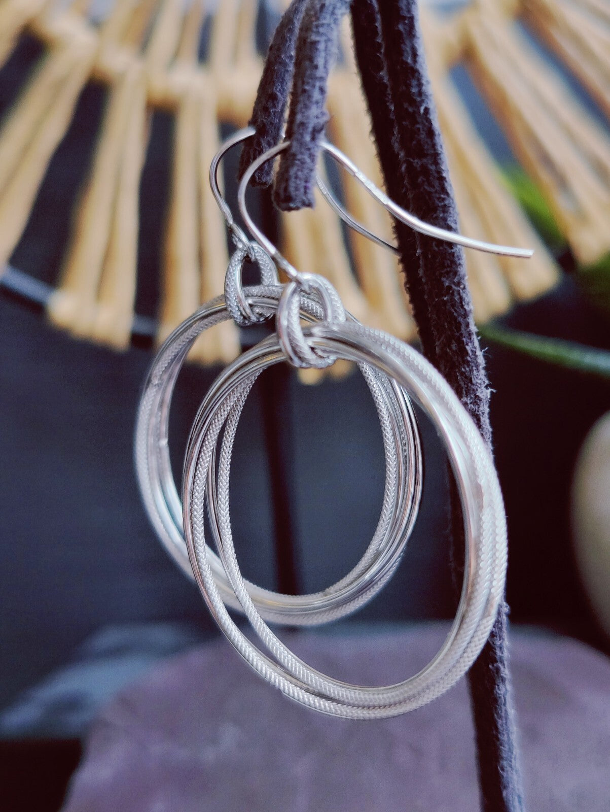 NEW 9ct White Gold Solid Drop Dangling Earrings Circles Hallmarked Hook