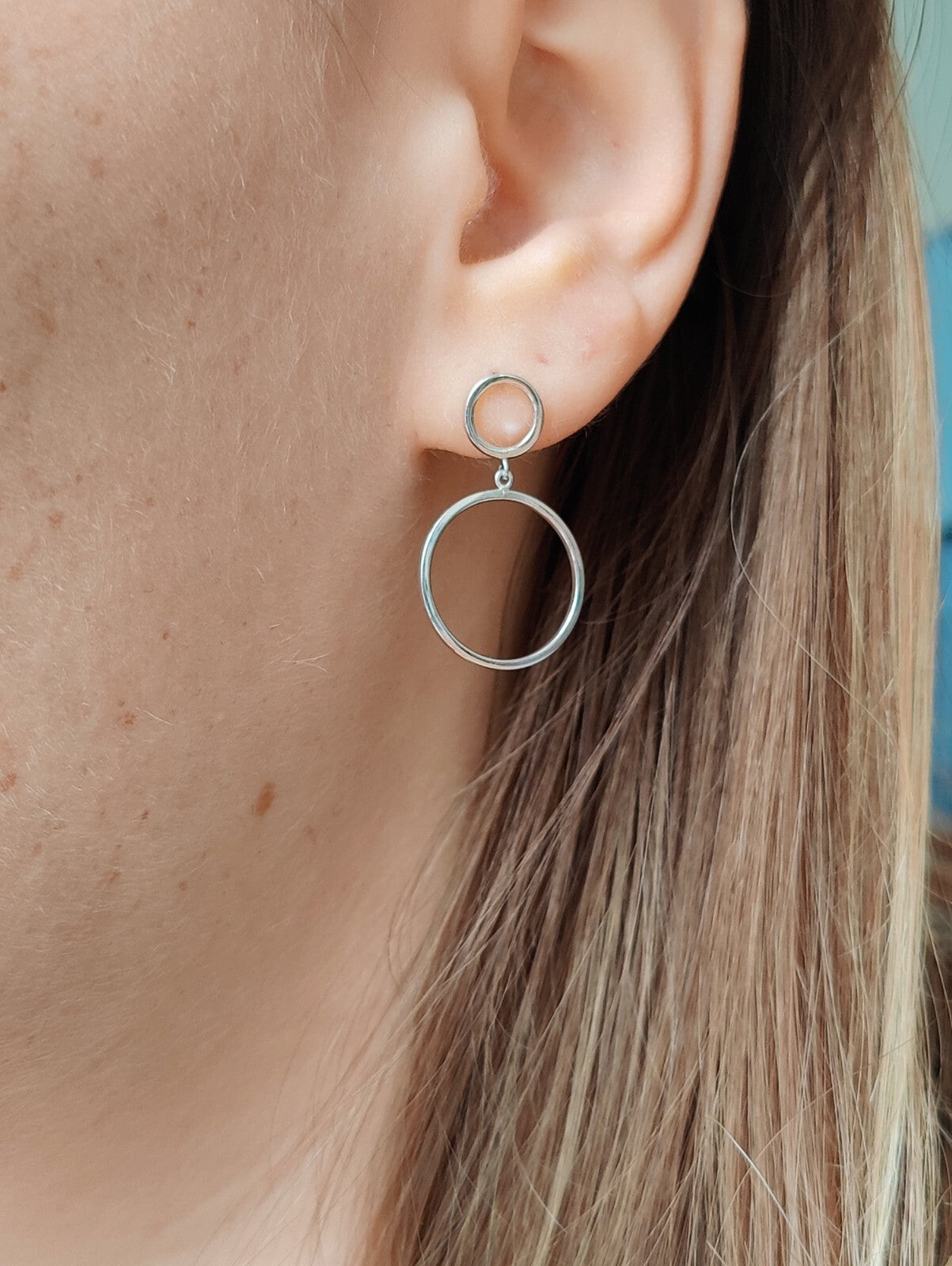 NEW 9ct Solid White Gold Drop Earrings Double Circle With Butterfly Fitting