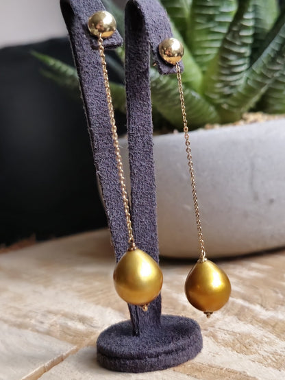 Long Chain Drop Earrings in 14K Yellow Gold Yellow 8mm Baroque Pearls 73mm Long