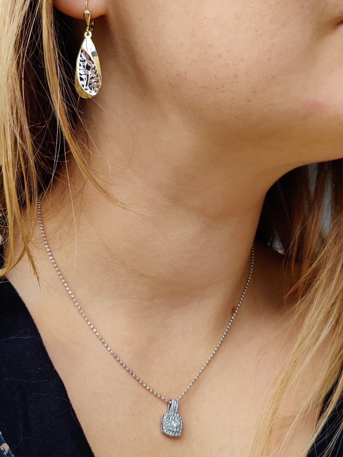 Solid Drop Dangly Earrings 9ct Yellow Gold Leverback Hallmarked Tree Pattern