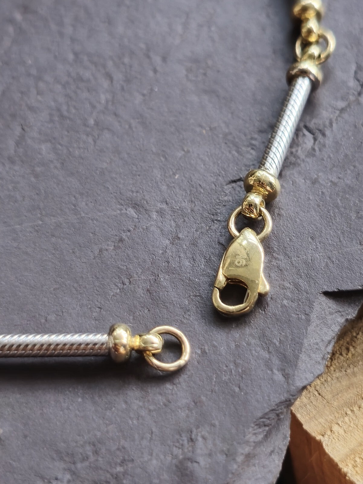 Solid 9ct White/Yellow Gold BRACELET Twisted TUBE link  7.8inch/20cm