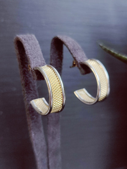 NEW 9ct Solid Yellow/White Gold Half Hoop Earrings Studs Diamond Cut Pattern