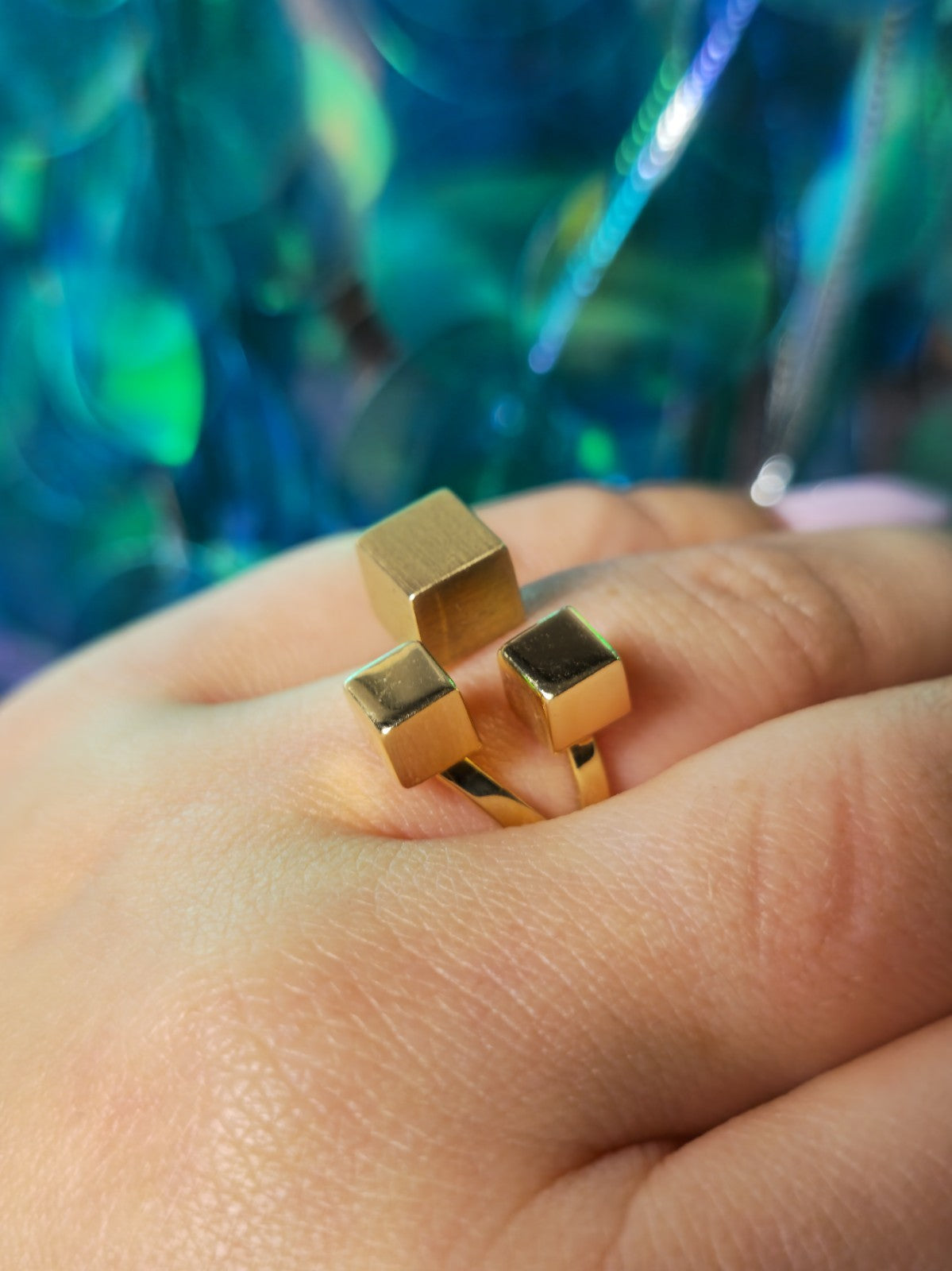 14ct Yellow Gold Ring Three Cubes Boxes size: O+ Dress Fashion Ring Hallmaked