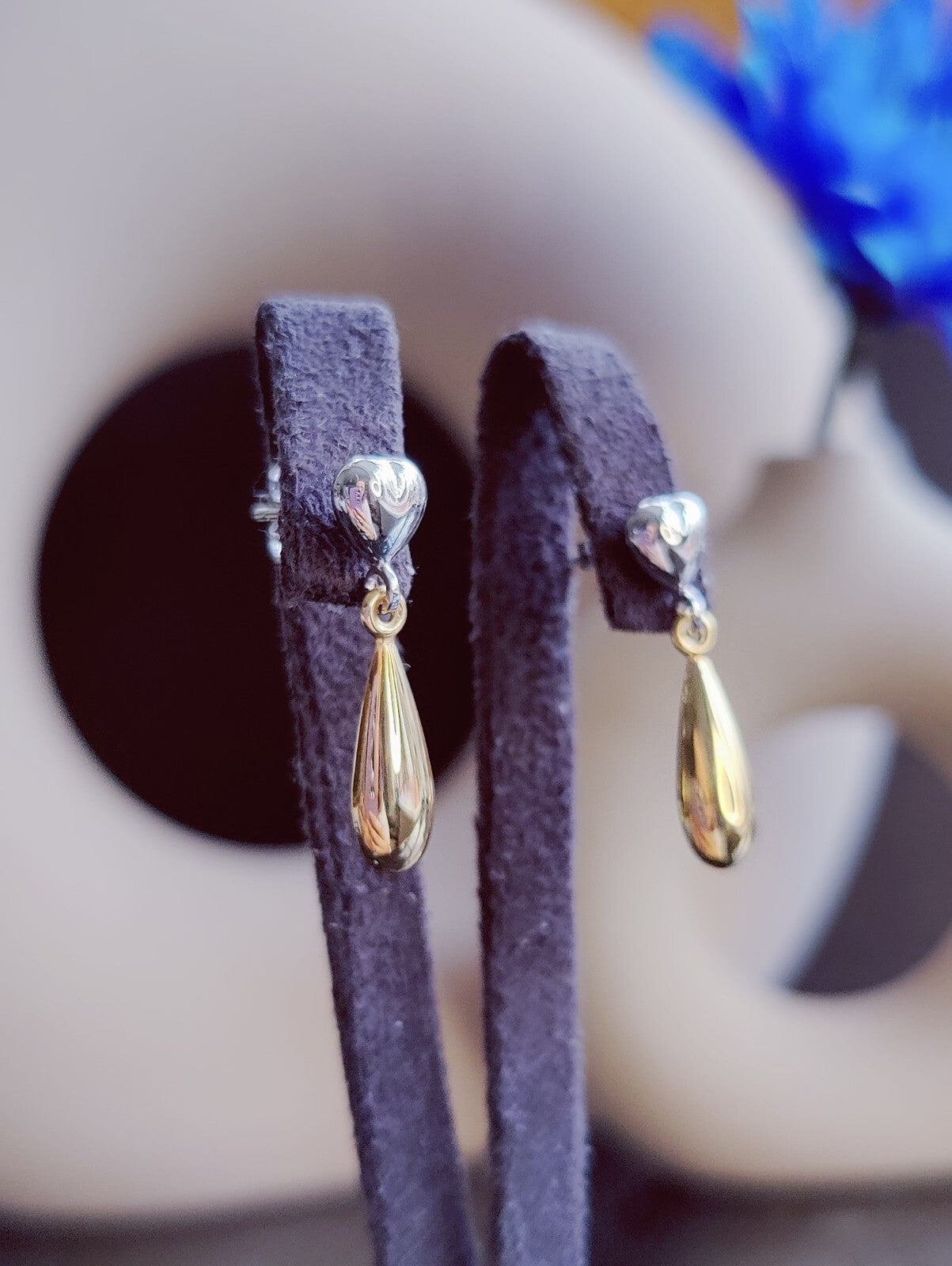 9ct Solid Yellow/White Gold Drop Earrings Studs Heart Hollow 24mm Long