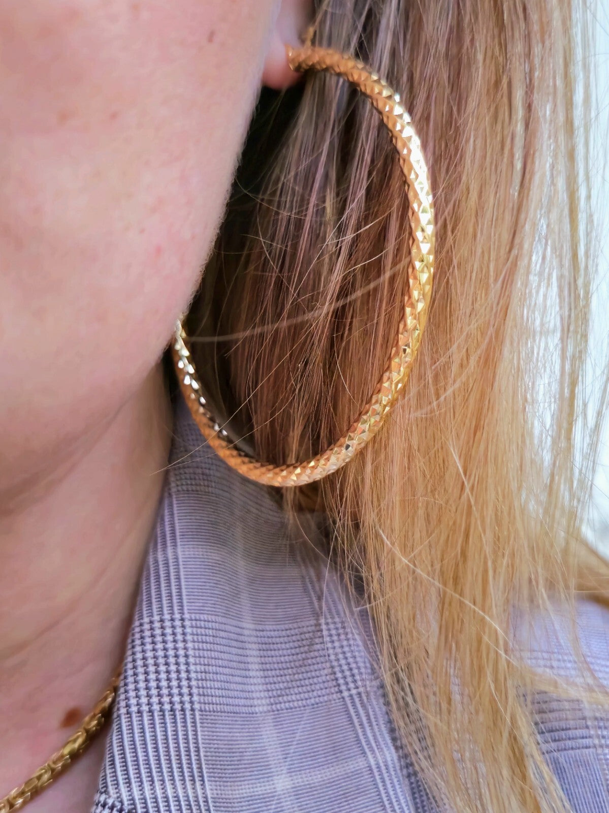 Big 9ct Yellow Gold Twisted Hoop Earrings Twist Hoops 77mm Diamond Cut Pattern