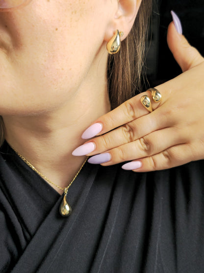 New 9k Yellow Gold Pendant Bottega Fashion Popped Teardrop with Loop Pear Shape