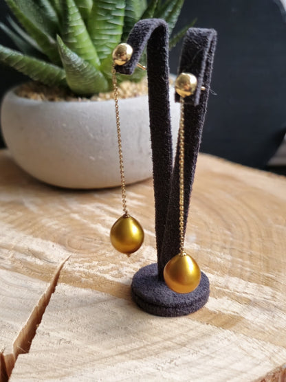 Long Chain Drop Earrings in 14K Yellow Gold Yellow 8mm Baroque Pearls 73mm Long