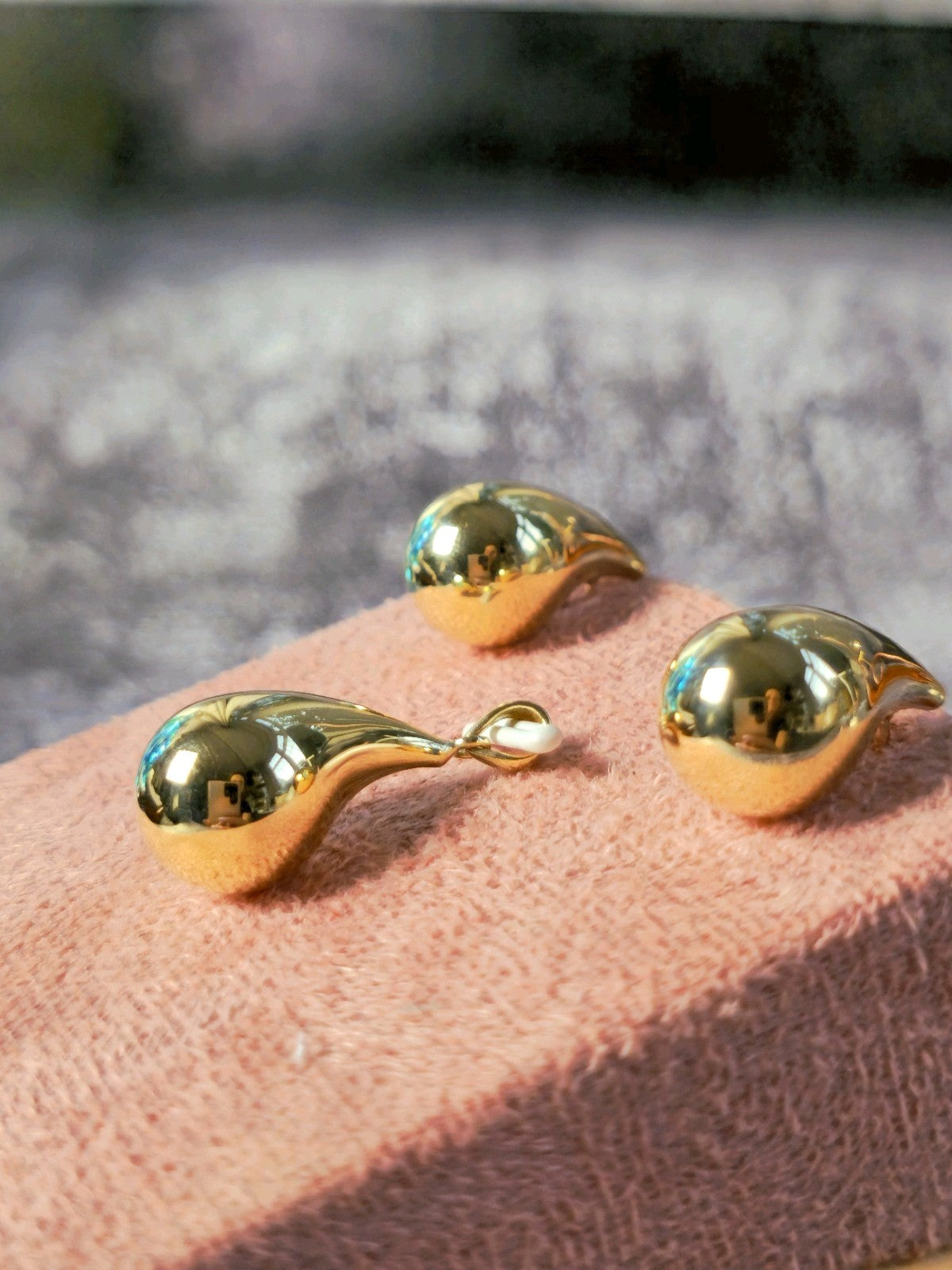 Solid 9k Yellow Gold Set of Pendant and Earrings Bottega Fashion Popped Drop