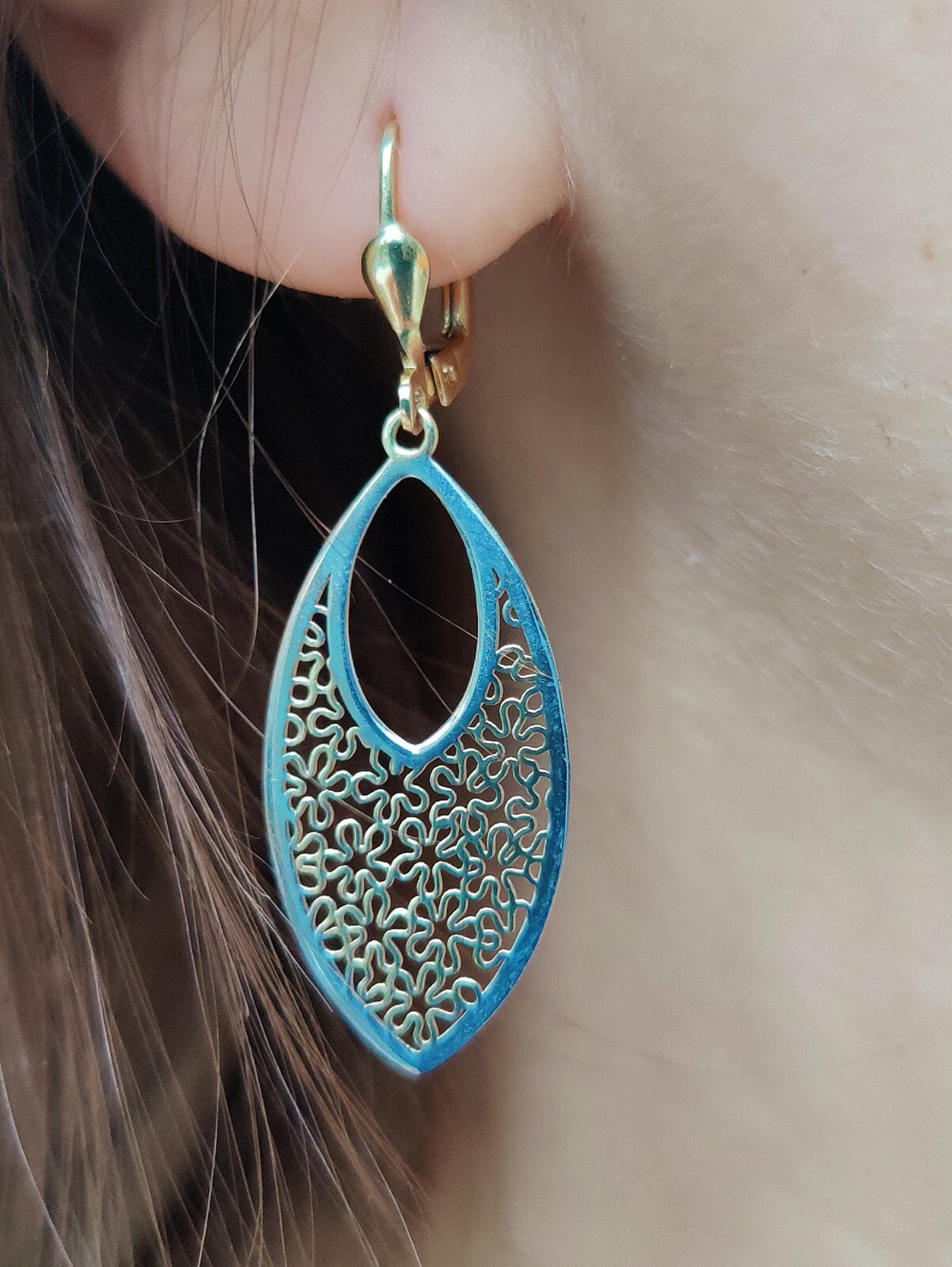 Solid Drop Dangly Earrings 9ct Yellow Gold Leverback Decorative Floral Pattern