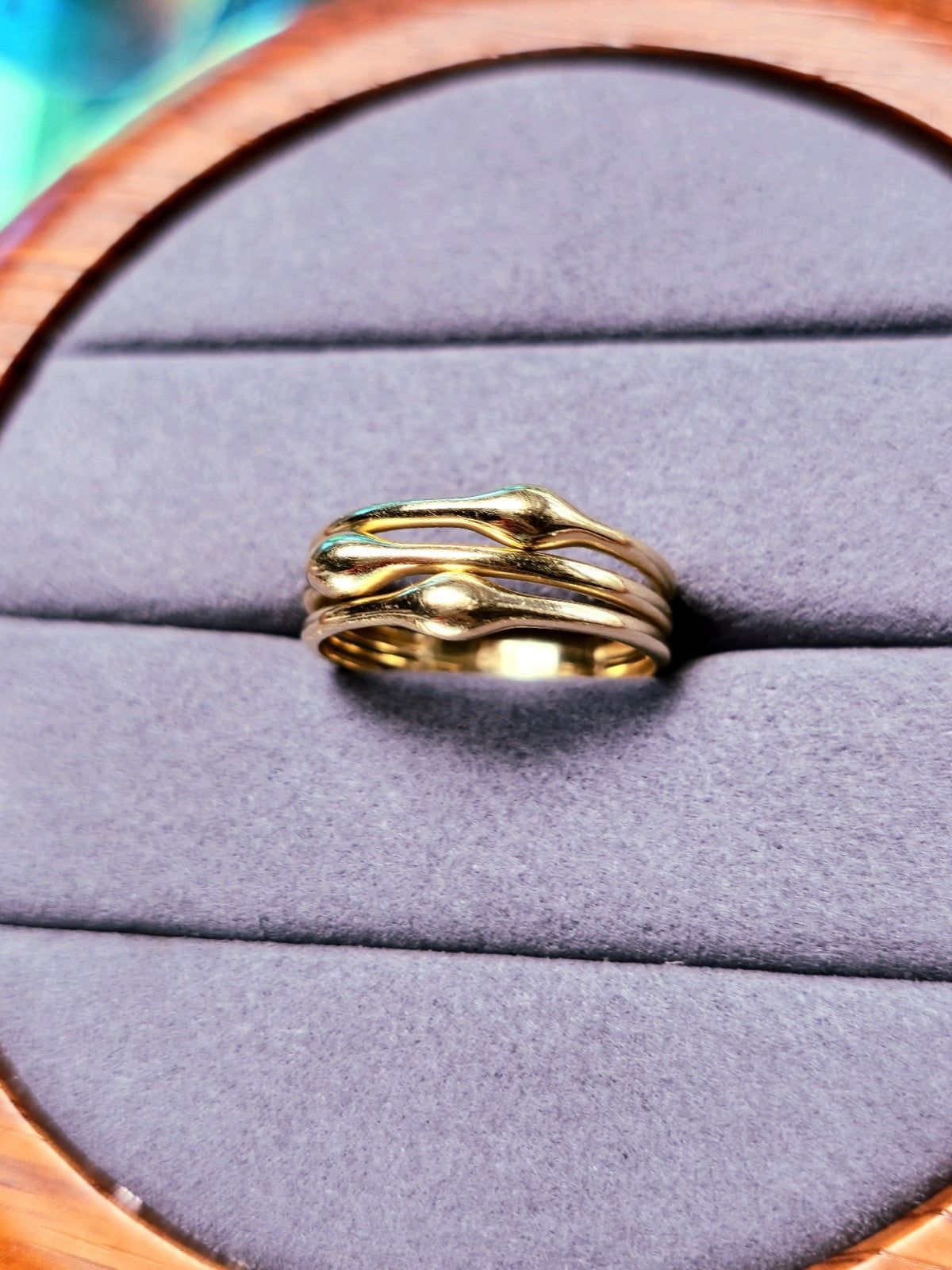 (585) 14ct Yellow Gold Ring Three Raw Band size: P Dress Plain Ring Hallmaked