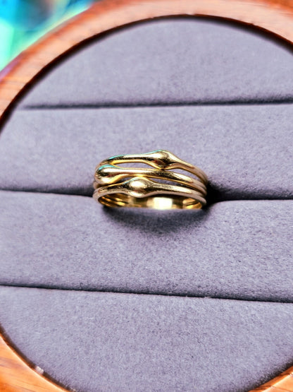 (585) 14ct Yellow Gold Ring Three Raw Band size: P Dress Plain Ring Hallmaked