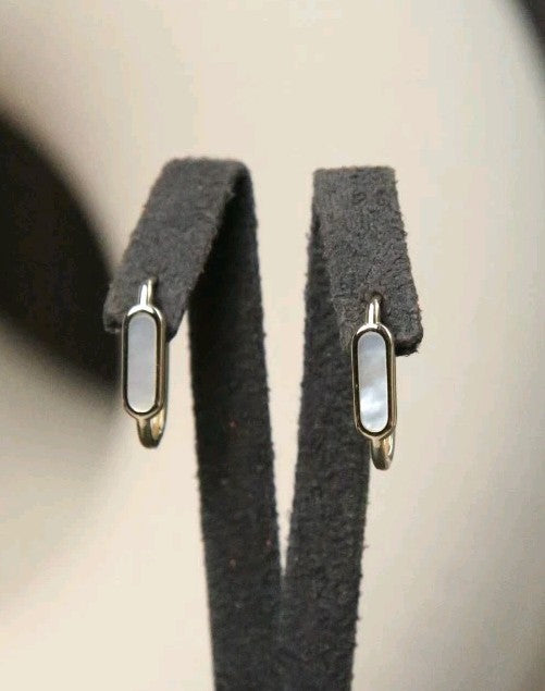 New 9ct Yellow Gold Solid Hoop Earrings with White Mother of Pearl Hoops