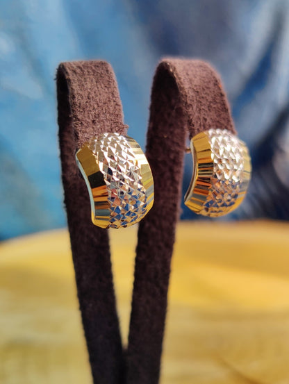 New Solid 9ct Yellow/White Gold Stud Earrings Pattern Diamond Cut Butterfly