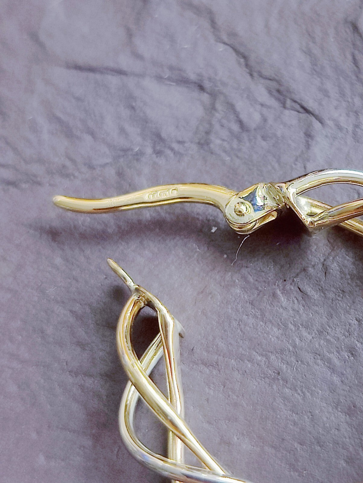 Twisted 9ct Solid Yellow/White Gold Wired Hoop Earrings Creole Wire Hoops 23mm