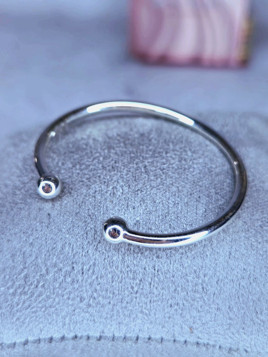 New 9ct White Gold TORQUE BANGLE Kids Baby TORQ BALL Open Split BRACELET Small